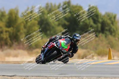 media/Apr-09-2023-SoCal Trackdays (Sun) [[333f347954]]/Turn 7 (1135am)/